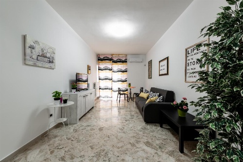 Apartment Celentano - Youtown image 2